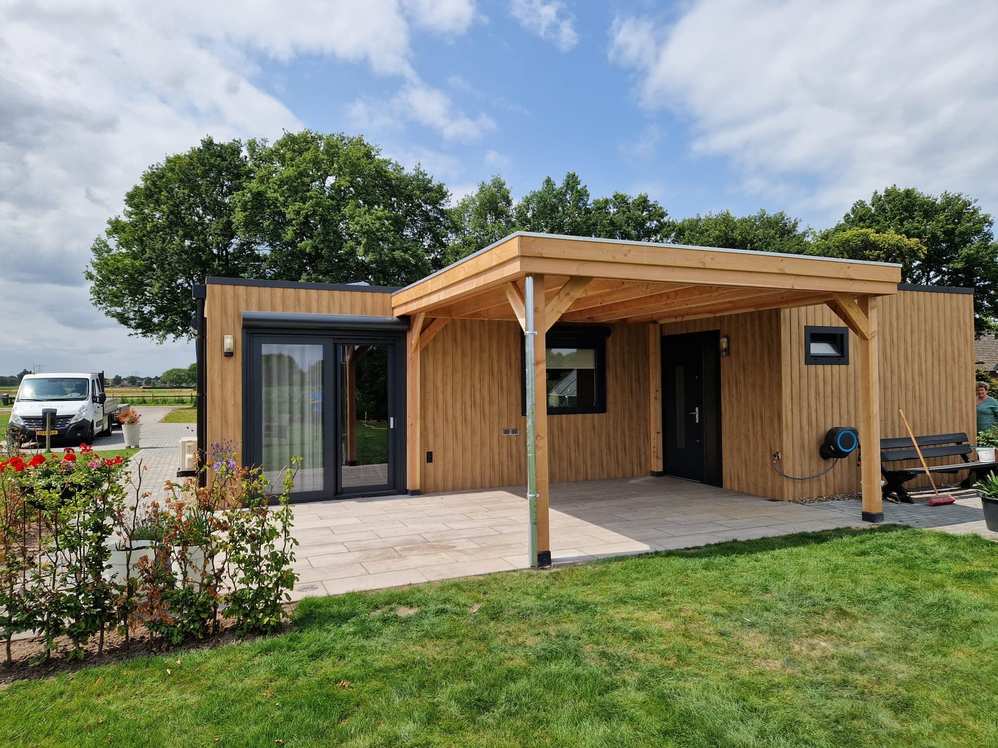 Hoe groot mag je overkapping zijn zonder vergunning?