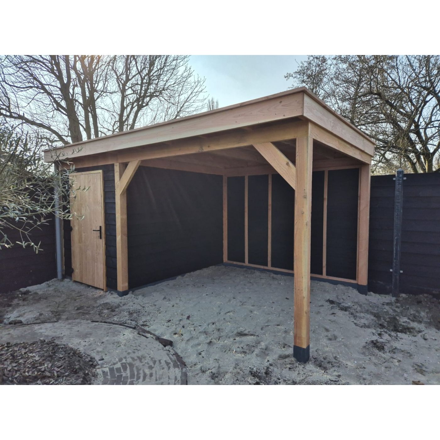 Overkapping Basic 500cm x 300cm met schuur 200cm