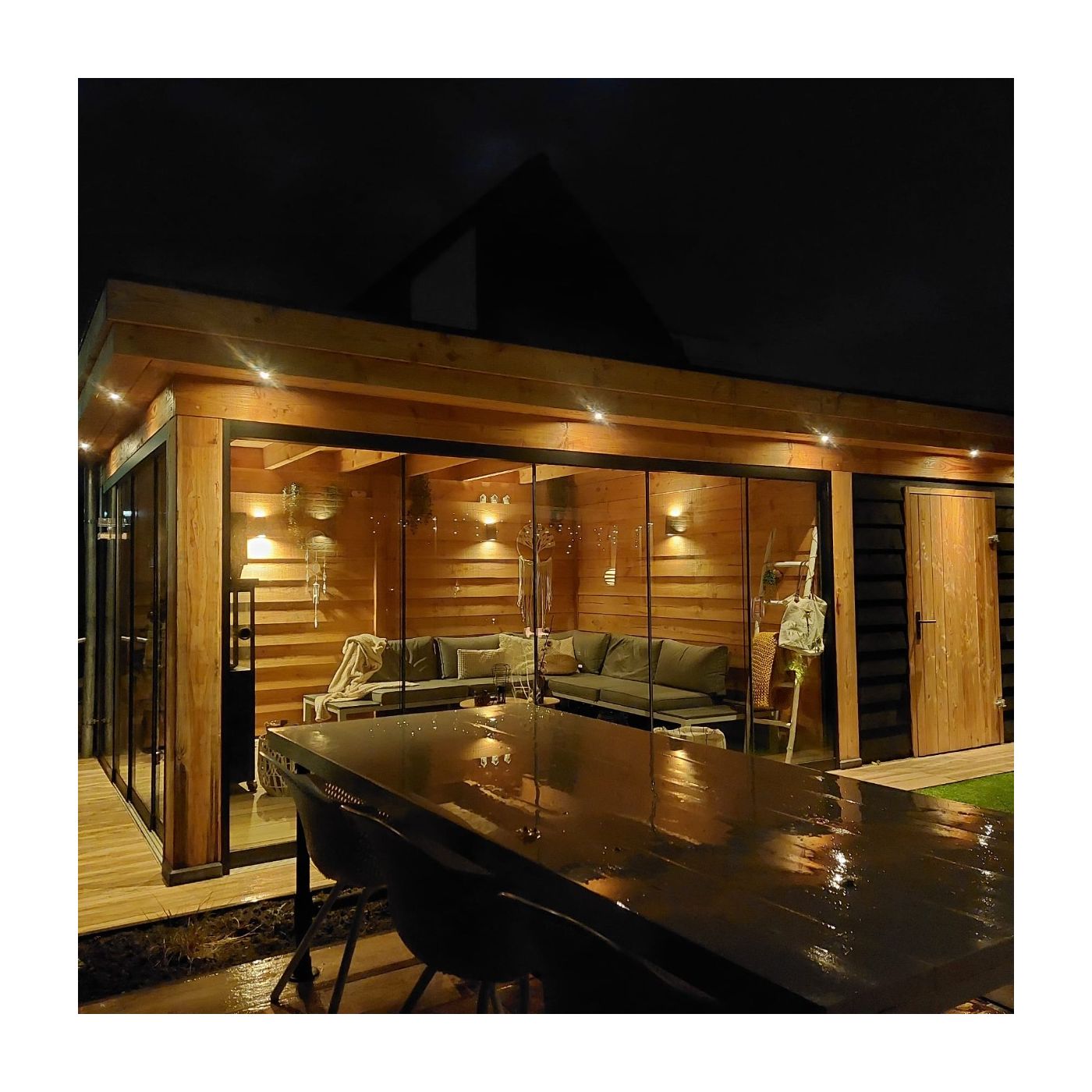 Overkapping Deluxe Dubbelwandig 900cm x 350cm met schuur 200cm